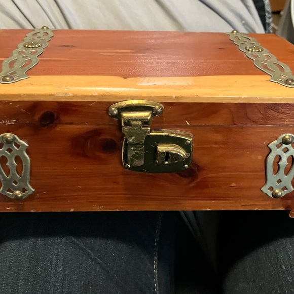 Accents | Vintage Dovetail Cedar Wood And Brass Cigar Box | Poshmark